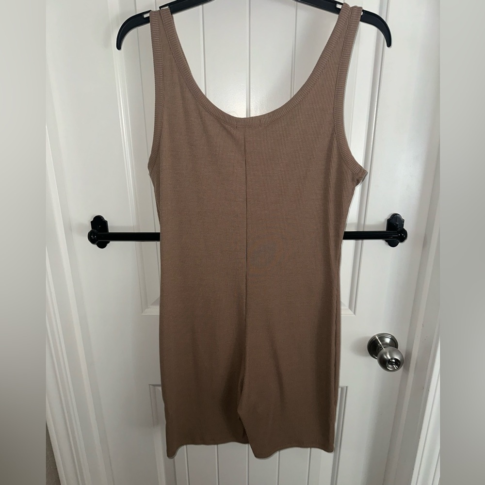 Heart & Hips Ribbed Snatching Romper - Picture 4 of 5